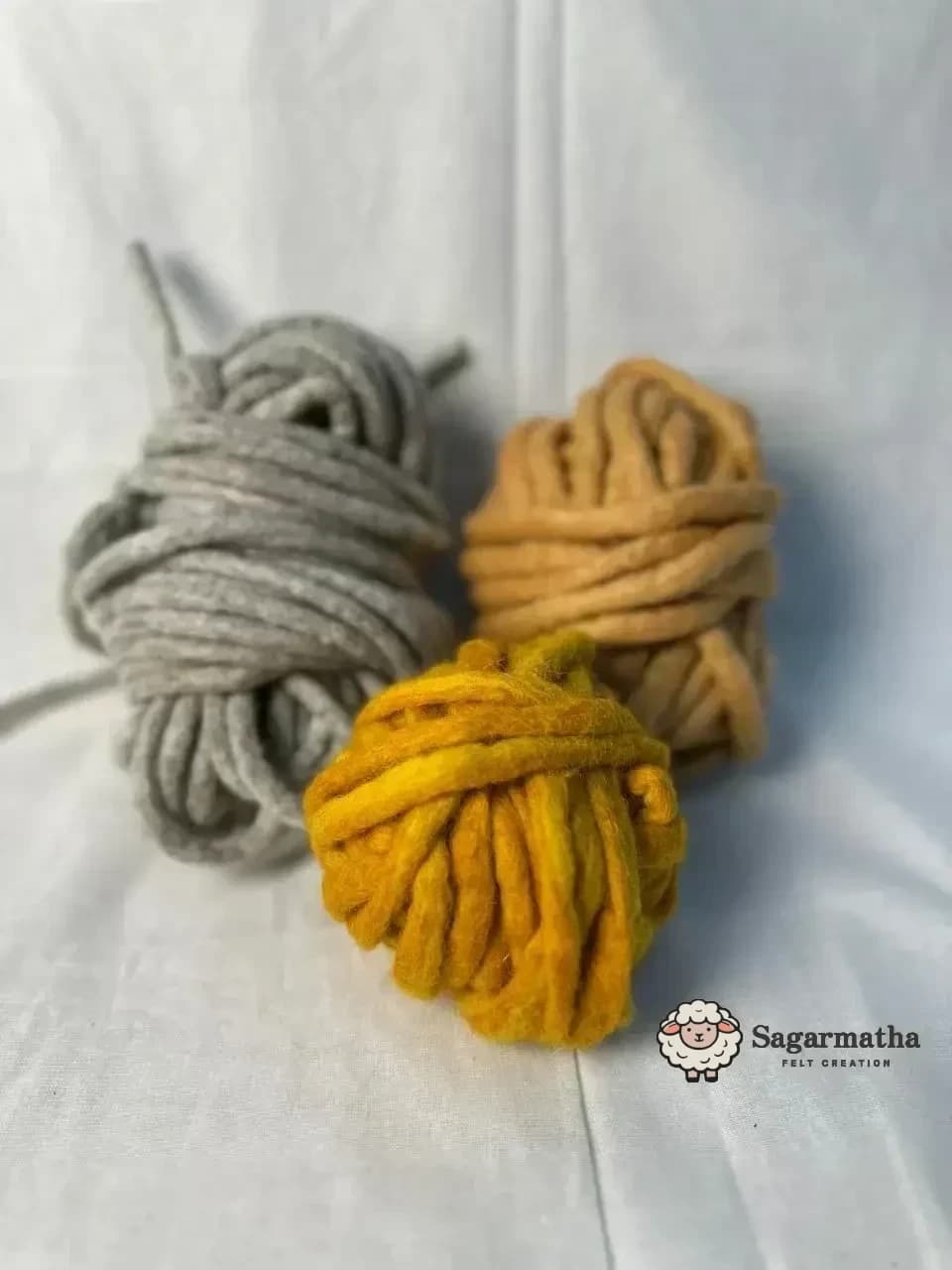 Chunky Wool Felt Roving Yarn Balls